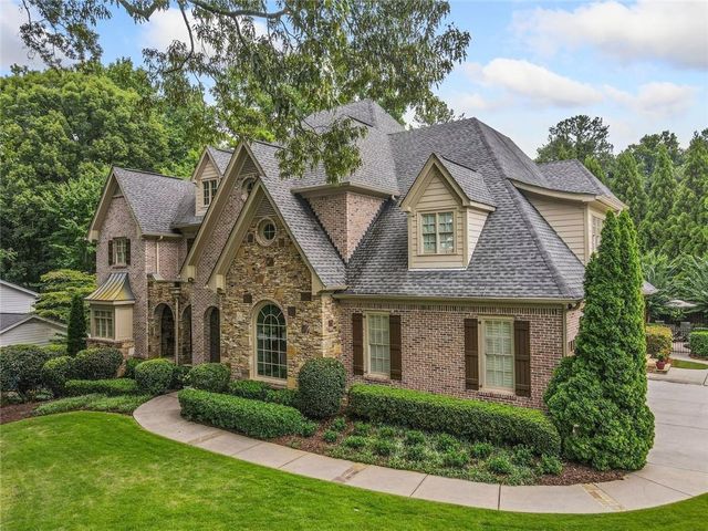 4304 Berkford NE Circle, Brookhaven, GA 30319