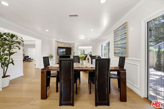 1918 Highland Oaks Drive, Arcadia, CA 91006