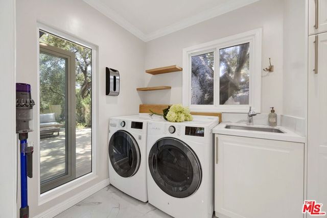1918 Highland Oaks Drive, Arcadia, CA 91006