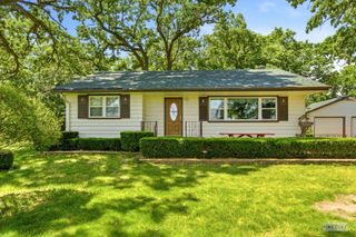 7823 Galena Road, Bristol, IL 60512