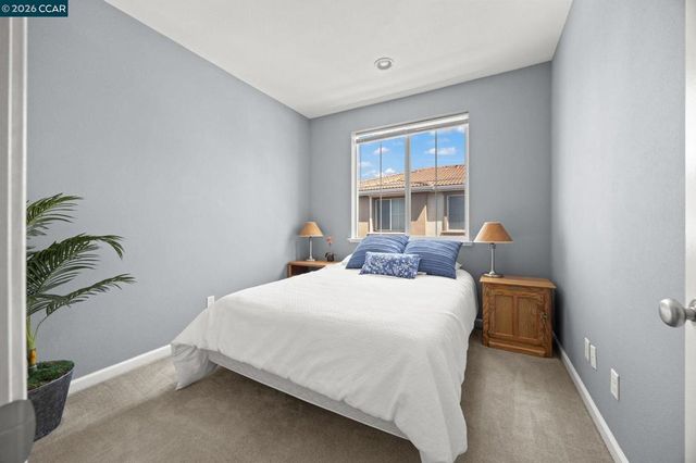 1147 Martin Luther King Dr, Hayward, CA 94541