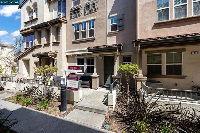 1147 Martin Luther King Dr, Hayward, CA 94541