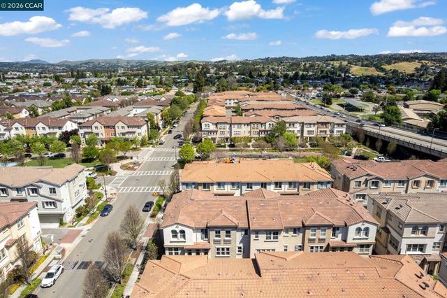 1147 Martin Luther King Dr, Hayward, CA 94541