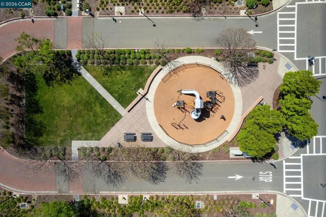 1147 Martin Luther King Dr, Hayward, CA 94541