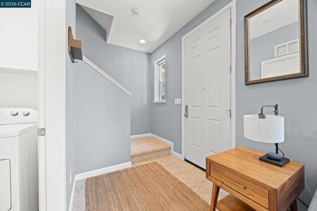 1147 Martin Luther King Dr, Hayward, CA 94541