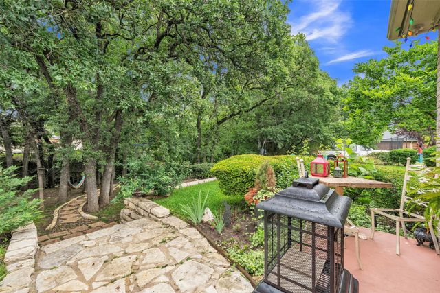 2001 Country Brook Drive, Weatherford, TX 76087
