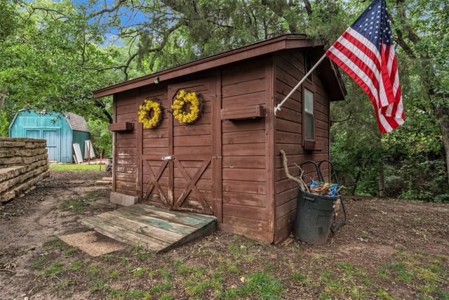 2001 Country Brook Drive, Weatherford, TX 76087