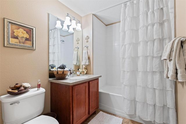 2061 CARRIAGE LANE 104, Clearwater, FL 33765