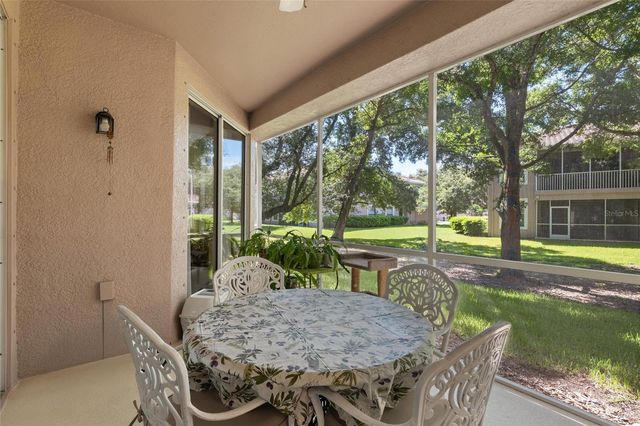 2061 CARRIAGE LANE 104, Clearwater, FL 33765