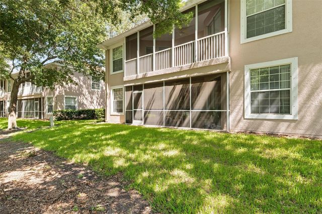 2061 CARRIAGE LANE 104, Clearwater, FL 33765