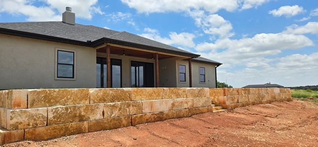 2301 Hillside Drive, San Angelo, TX 76904