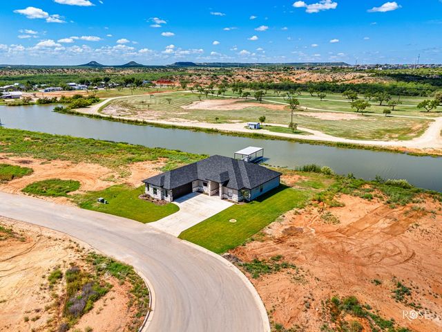 2301 Hillside Drive, San Angelo, TX 76904