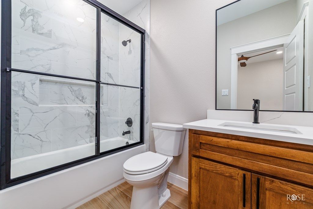 Image 30 of property listing at 2301 Hillside Dr, San Angelo, TX 76904