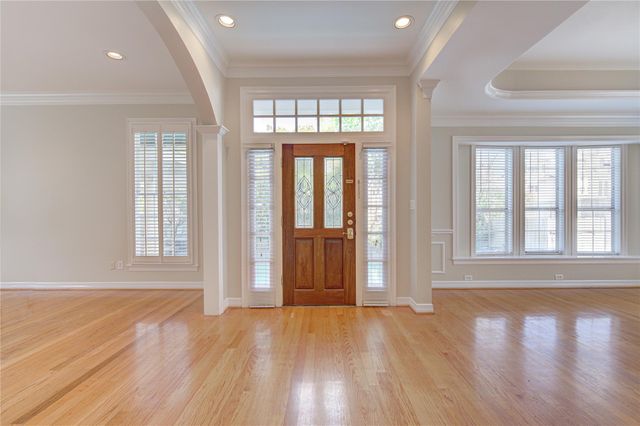 2124 Nantucket Drive A, Houston, TX 77057