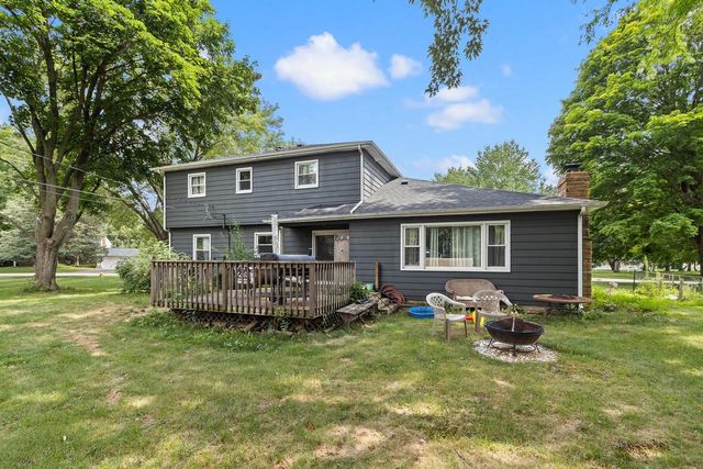1840 Vista Drive, Beloit, WI 53511