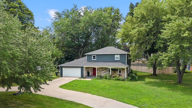 1840 Vista Drive, Beloit, WI 53511