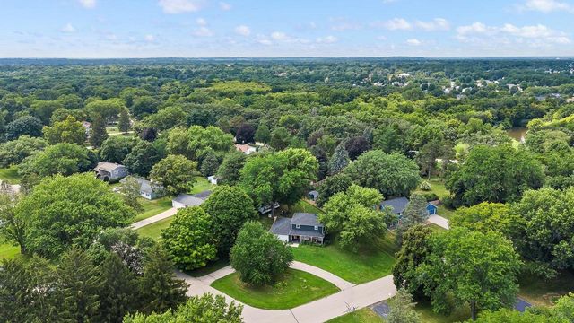 1840 Vista Drive, Beloit, WI 53511