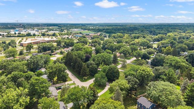 1840 Vista Drive, Beloit, WI 53511