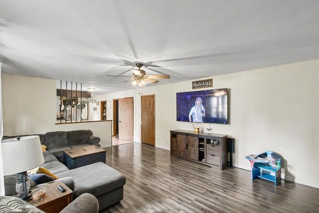1840 Vista Drive, Beloit, WI 53511