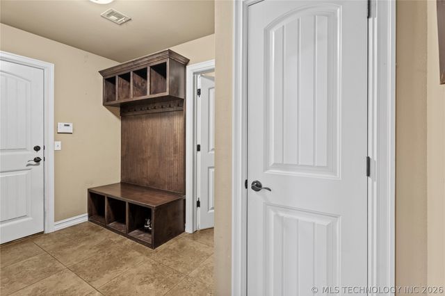 8136 N 68th East Place, Owasso, OK 74055