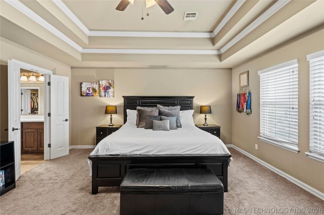 8136 N 68th East Place, Owasso, OK 74055