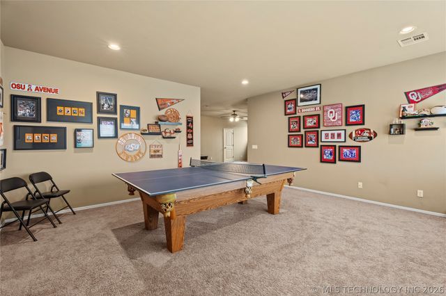 8136 N 68th East Place, Owasso, OK 74055