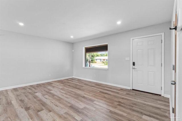 763 N 79th Ave, Pensacola, FL 32506