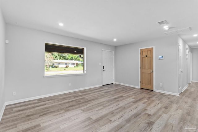 763 N 79th Ave, Pensacola, FL 32506