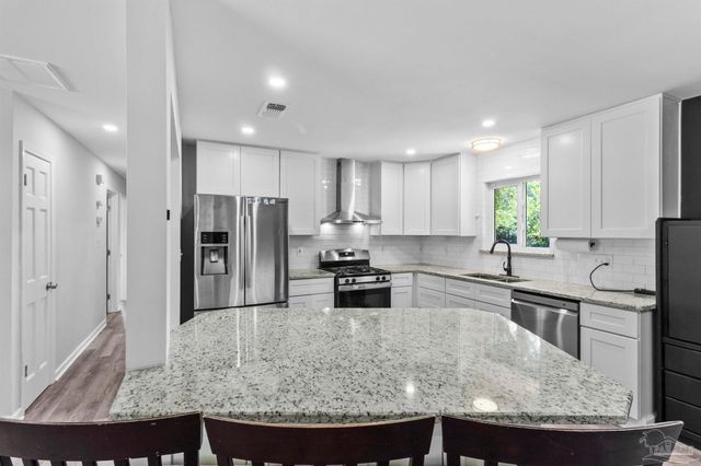 763 N 79th Ave, Pensacola, FL 32506