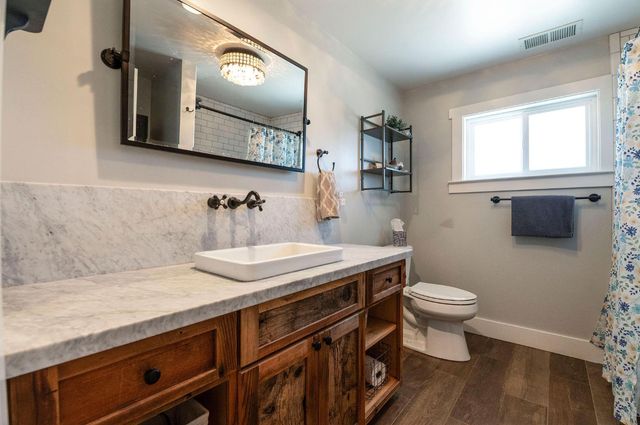 13333 Pioneer Dr, Jackson, CA 95642