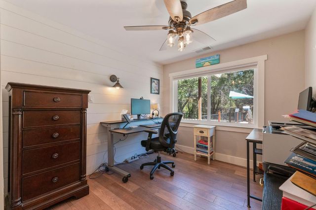 13333 Pioneer Dr, Jackson, CA 95642