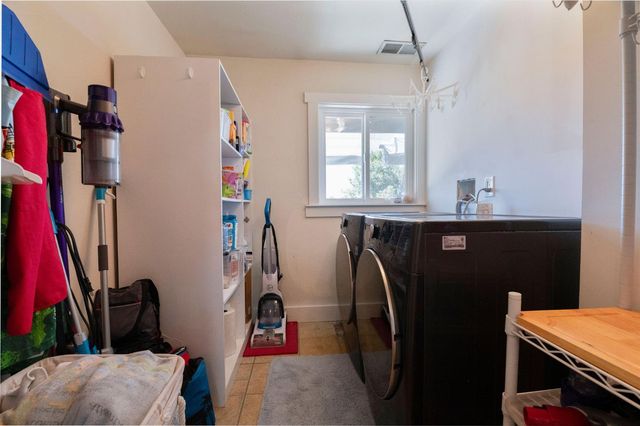 13333 Pioneer Dr, Jackson, CA 95642