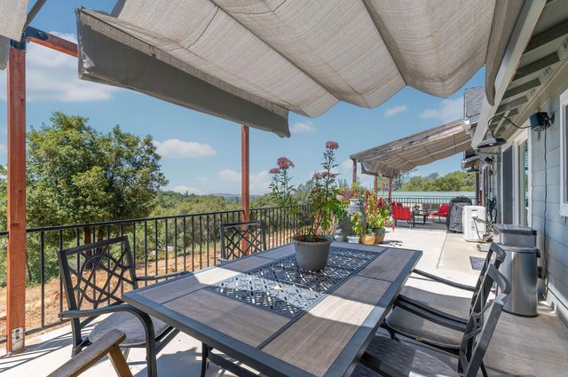 13333 Pioneer Dr, Jackson, CA 95642