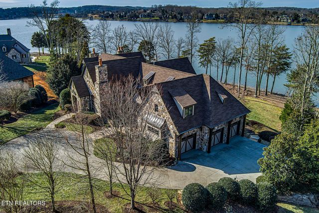 468 Careen Court, Lenoir City, TN 37772