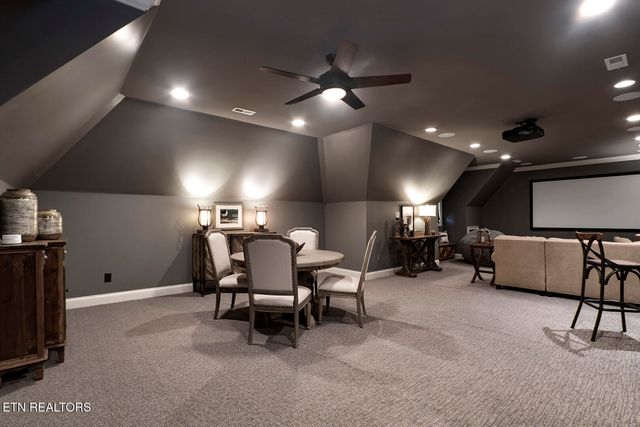 468 Careen Court, Lenoir City, TN 37772