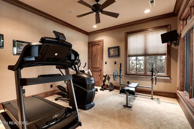 468 Careen Court, Lenoir City, TN 37772