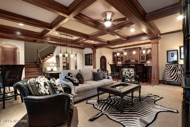 468 Careen Court, Lenoir City, TN 37772