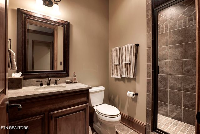 468 Careen Court, Lenoir City, TN 37772