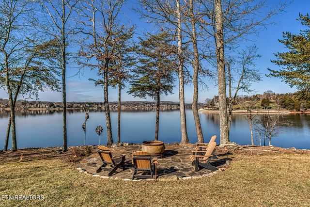468 Careen Court, Lenoir City, TN 37772