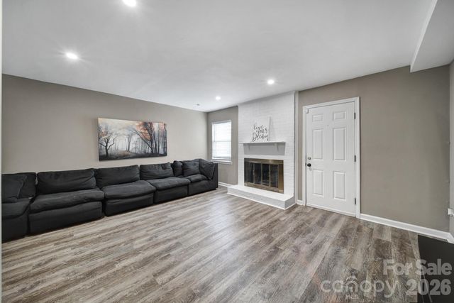 11005 Hunter Trail, Charlotte, NC 28226