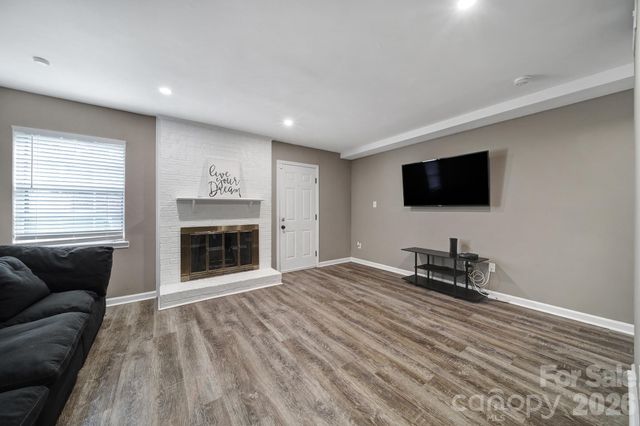 11005 Hunter Trail, Charlotte, NC 28226