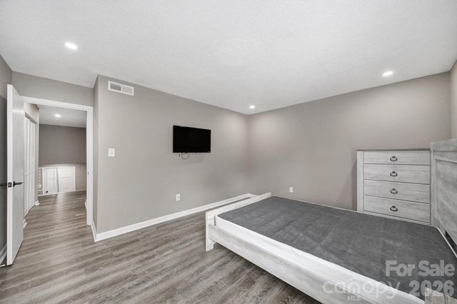 11005 Hunter Trail, Charlotte, NC 28226
