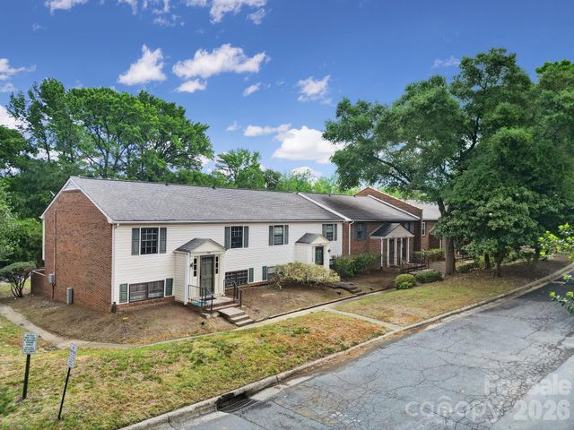 11005 Hunter Trail, Charlotte, NC 28226