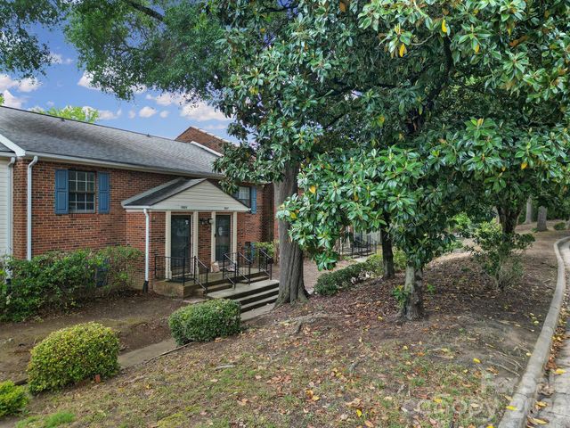 11005 Hunter Trail, Charlotte, NC 28226