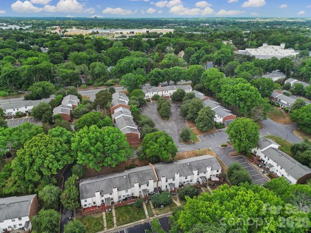 11005 Hunter Trail, Charlotte, NC 28226