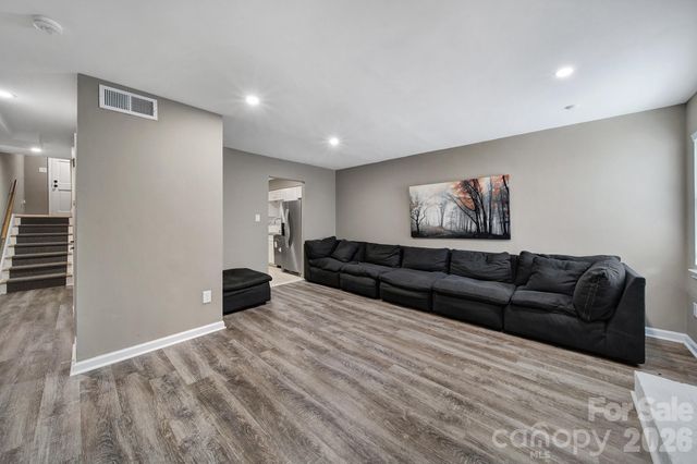 11005 Hunter Trail, Charlotte, NC 28226