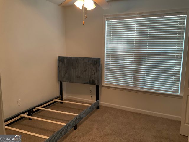 305 Manchester Lane, Byron, GA 31008