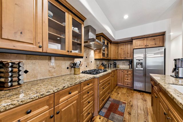 11837 Hope Ct Unit A, Truckee, CA 96161