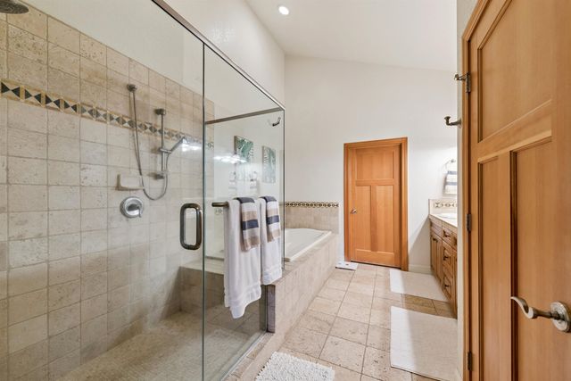 11837 Hope Ct Unit A, Truckee, CA 96161