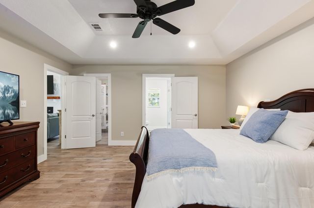 709 Main Street, Destin, FL 32541